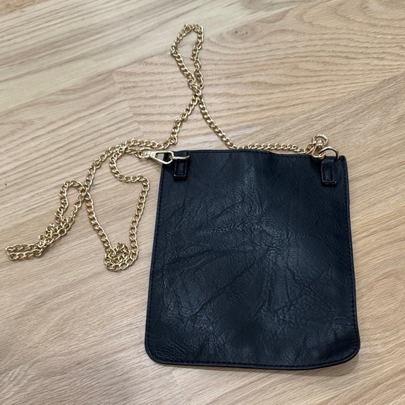 Chic Black Crossbody Bag with Gold Studs - Picture 3 of 4